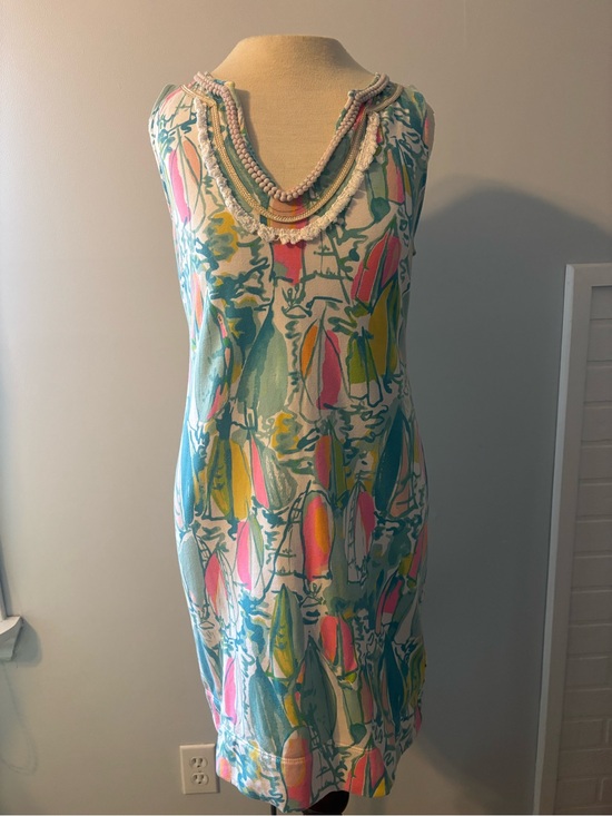 Lilly Pulitzer Dresses & Skirts - Lilly Pulitzer Pink, Teal & Yellow Tropical Print Dress